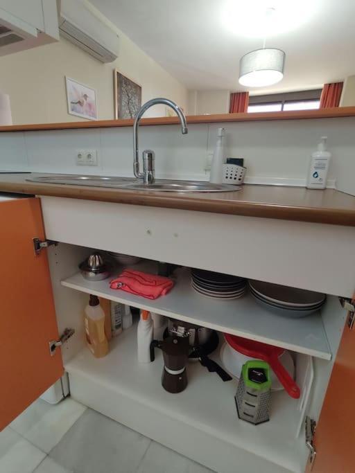Madrid Alcotour Apto Trabajo Y Relax Alcobendas Eksteriør billede